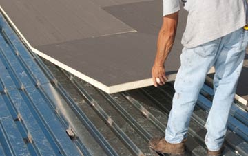 benefits of insulating Common Side flat roofing